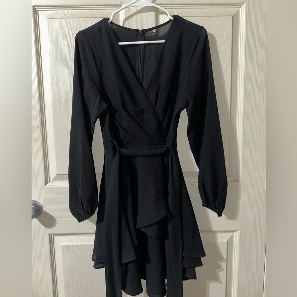 Black long sleeve wrap dress from Amazon! Size small!